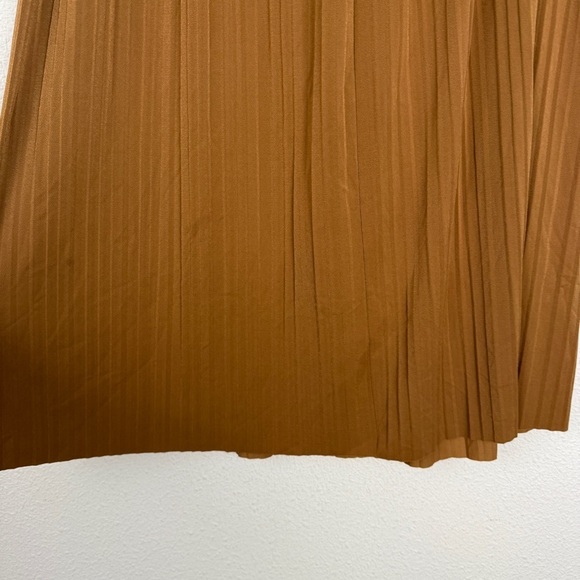 Forgotten Grace Rayon Maxi Pleated Swish Skirt Large - Picture 4 of 5